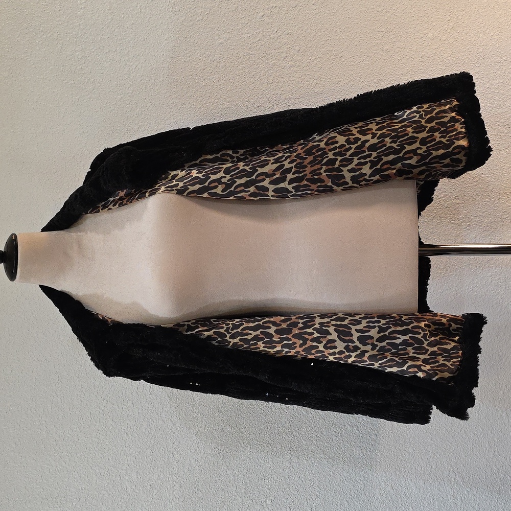 Betsey Johnson Black Teddy Jacket - Picture 4 of 10